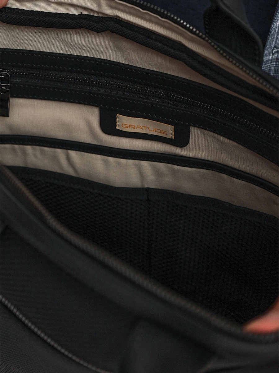 Сумка-портфель со съемным плечевым ремнем